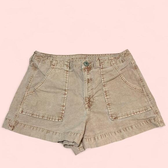 American Eagle Light Pink High Waisted Shorts with a boho vibe size 10 - Picture 1 of 4